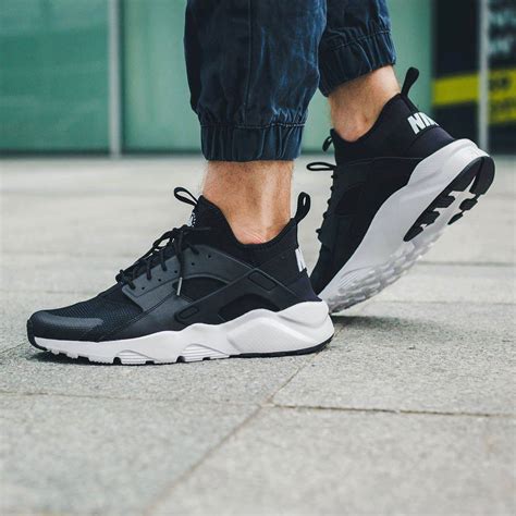 nike air huarache zwart wit 44|huarache ultra black and white.